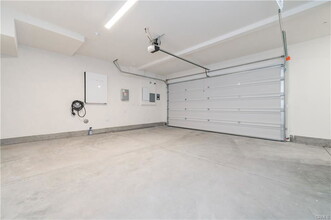 478 lobata in Irvine, CA - Building Photo - Building Photo