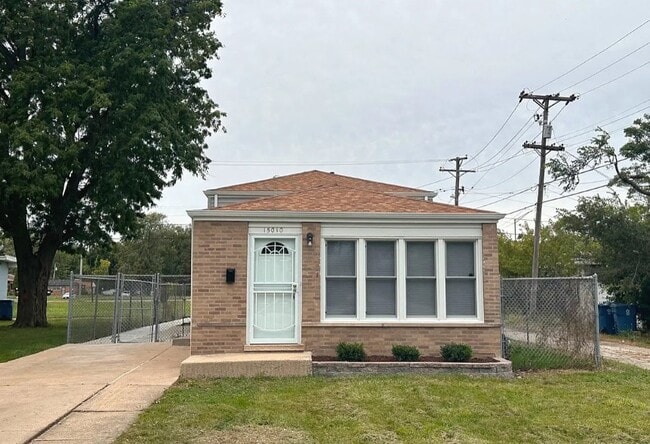 property at 15010 Vail Ave