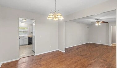 11588 Galba Dr in Florissant, MO - Foto de edificio - Building Photo