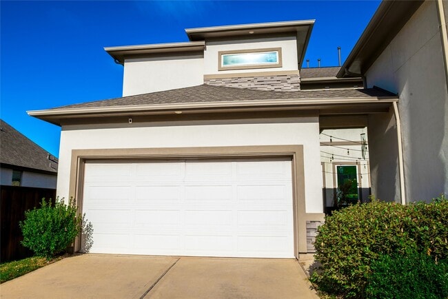 property at 5307 Streamside Trl