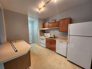 4102 Cope St in Anchorage, AK - Building Photo - Building Photo