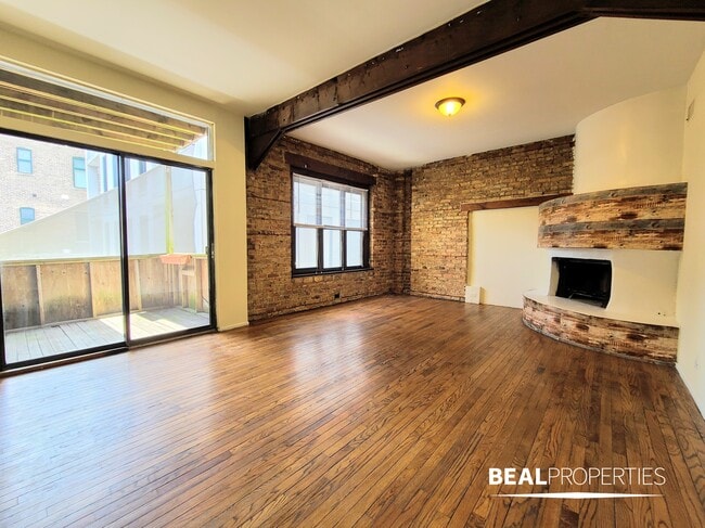 property at 3015 N Broadway