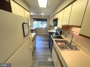 214 Carriage Ct in Chesterbrook, PA - Building Photo - Building Photo