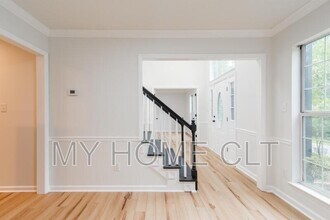 8413 Woodford Bridge Dr in Charlotte, NC - Building Photo - Building Photo