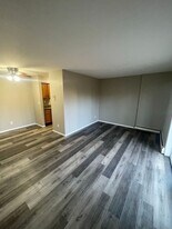 1710 Elder St. (10 Unit) in Waukesha, WI - Building Photo