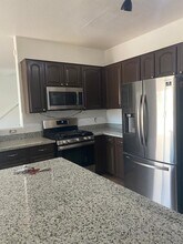 7805 S Hidden Places Loop in Tucson, AZ - Building Photo - Building Photo