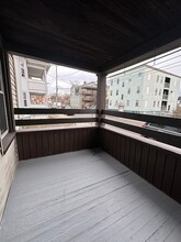 22 Franklin St, Unit 1R in Chicopee, MA - Building Photo - Building Photo