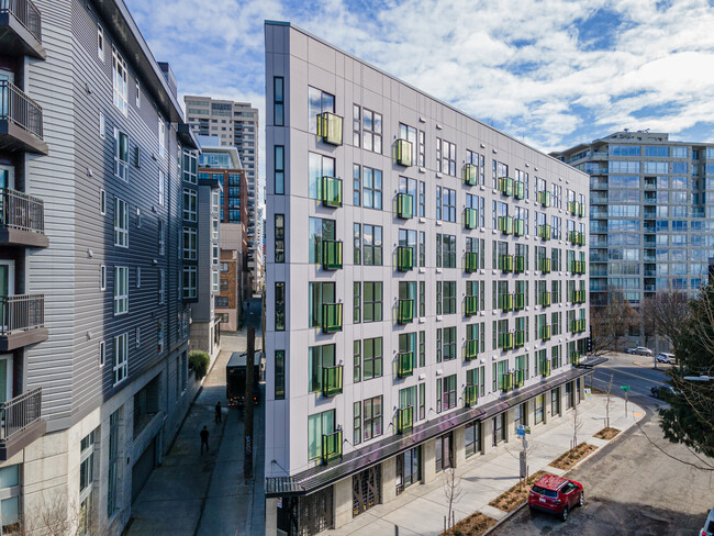 Encore Belltown Apartments in Seattle, WA - Building Photo - Building Photo