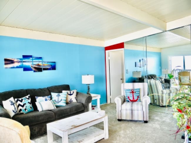 1670 Seacoast Dr, Unit Unit D in Imperial Beach, CA - Building Photo - Building Photo