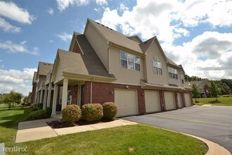 1328 Addington Ln in Ann Arbor, MI - Building Photo - Building Photo