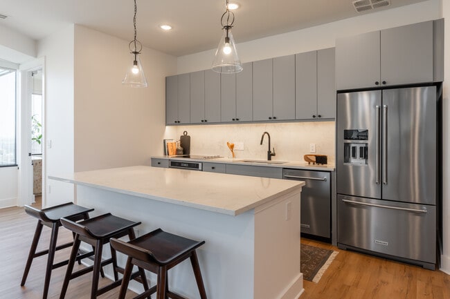 Peridot Residences in Dallas, TX - Foto de edificio - Interior Photo