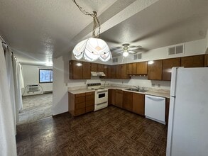 603 N 6th St, Unit 3 in Payette, ID - Foto de edificio - Building Photo