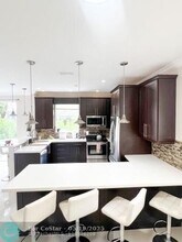 8785 NW 6th St in Coral Springs, FL - Building Photo - Building Photo