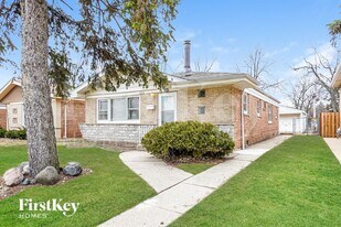 14340 Kenwood Ave, Unit 27 in Dolton, IL - Building Photo