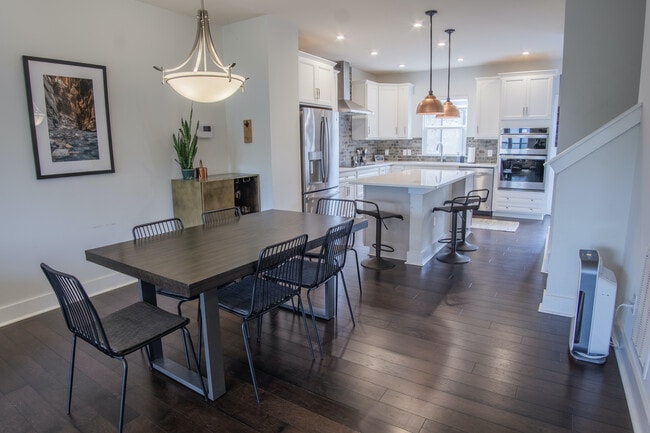 3826 Sky Haven Dr in Charlotte, NC - Building Photo - Building Photo