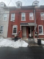 848 N Elliger St in Allentown, PA - Building Photo