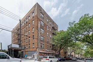 3009 Kingsbridge Ter in Bronx, NY - Building Photo