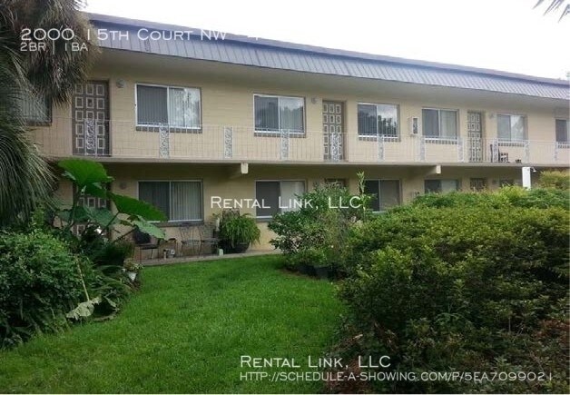 2000 15th Ct NW-Unit -4 in Winter Haven, FL - Building Photo - Building Photo