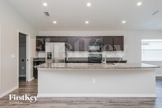 5336 White Egret Ln in Lakeland, FL - Building Photo - Building Photo