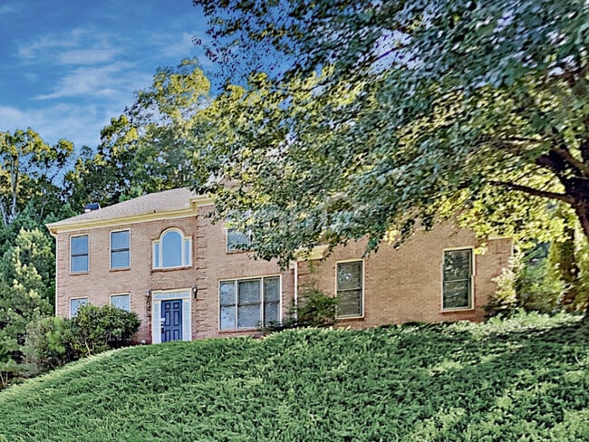 property at 404 Jessica Ln