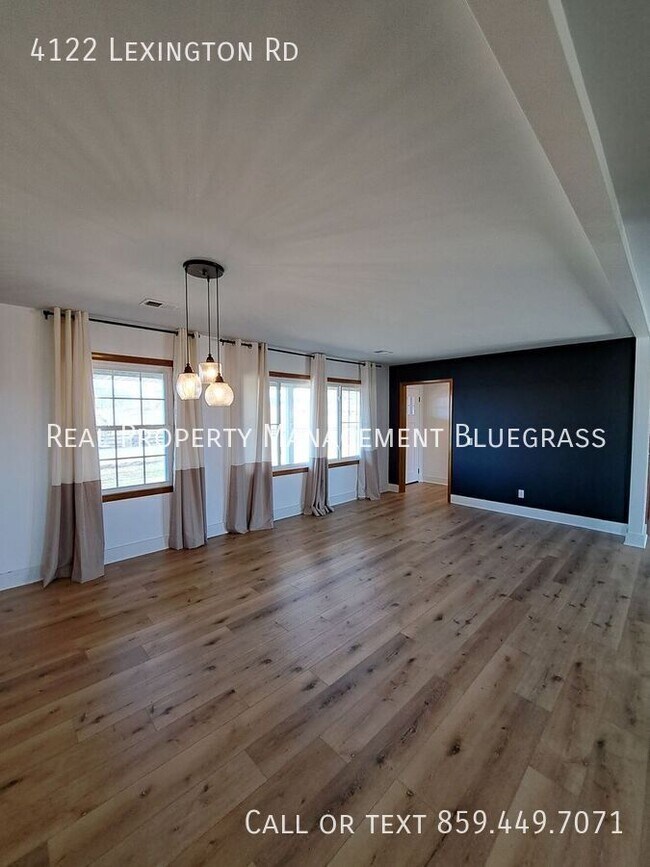 4122 Lexington Rd in Harrodsburg, KY - Building Photo - Building Photo