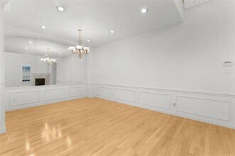 8108 Locust St in Irving, TX - Building Photo - Building Photo