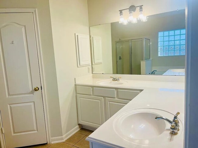 property at 6514 Ivy Heath Ln