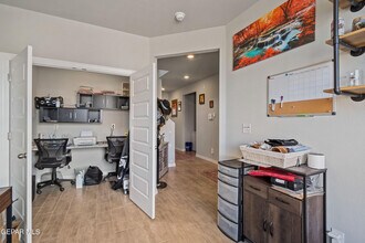 6044 Hidden Psge Ave in El Paso, TX - Building Photo - Building Photo