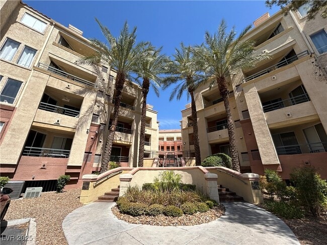property at 260 E Flamingo Rd