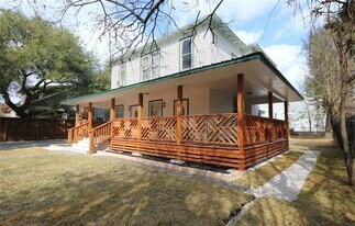 4445 Rusk St in Houston, TX - Building Photo