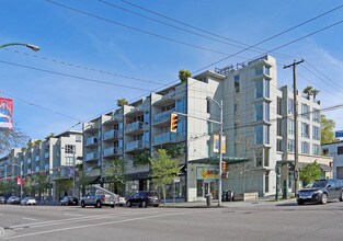 Mantra in Vancouver, BC - Building Photo - Primary Photo