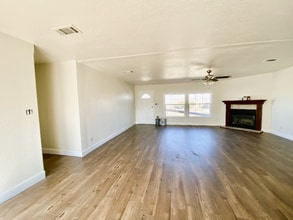 415 Mostyn Ln in San Marcos, TX - Building Photo - Building Photo