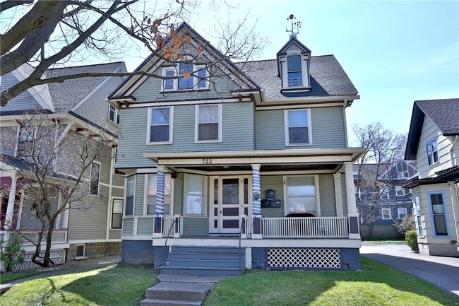 property at 733 University Ave