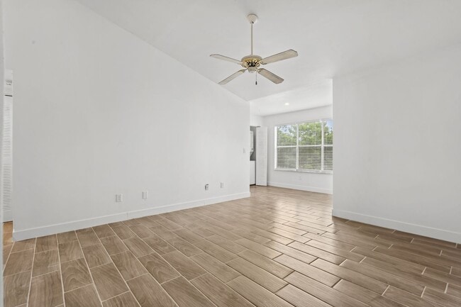 property at 5725 Gatlin Ave