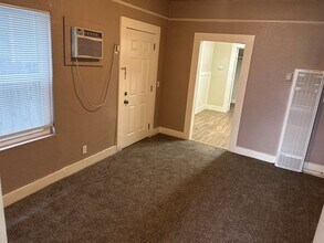 3448 Y St in Sacramento, CA - Building Photo - Building Photo