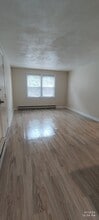 5 Edwards St, Unit 3 in Beverly, MA - Building Photo - Building Photo