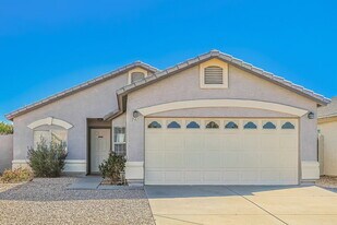 741 S Monte Vista St in Chandler, AZ - Building Photo