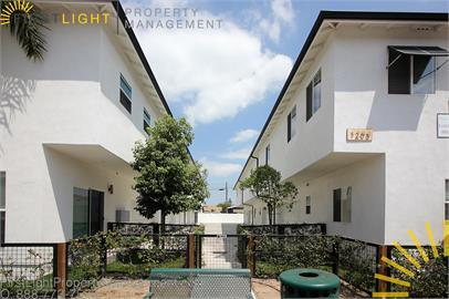 1203 W Gardena Blvd in Gardena, CA - Building Photo - Primary Photo