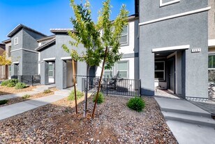 1601 Dom River Dr in North Las Vegas, NV - Building Photo