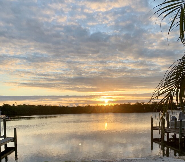 2590 Sykes Creek Dr in Merritt Island, FL - Building Photo - Building Photo