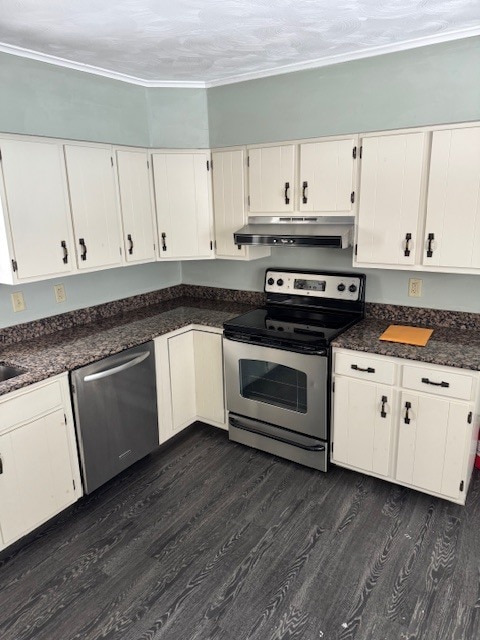 property at 94 Old Point Ave