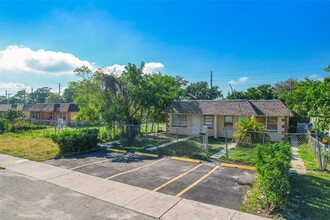 1619-1621 NW 8th Ave in Fort Lauderdale, FL - Building Photo - Building Photo