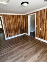 477 Bushberry Rd in Pelion, SC - Building Photo - Building Photo