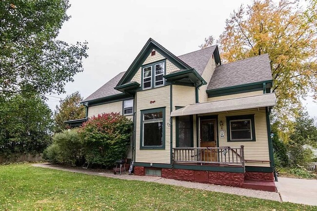 property at 2451 Pennsylvania Ave