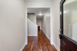 204 Britt Dr in Lawrenceville, GA - Building Photo - Building Photo