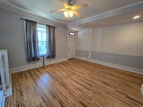 448 Roxborough Ave in Philadelphia, PA - Building Photo - Building Photo