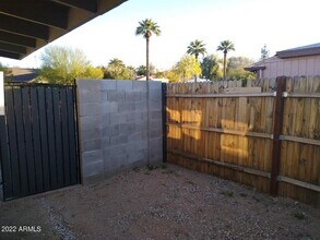 1629 E Pinchot Ave in Phoenix, AZ - Building Photo - Building Photo