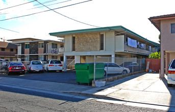 721 Birch St in Honolulu, HI - Building Photo - Building Photo