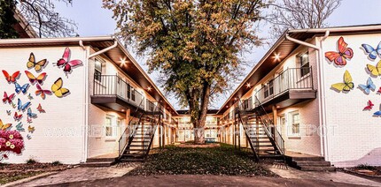 1330 SE 2nd St in Evansville, IN - Building Photo - Building Photo