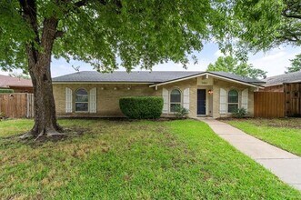 5061 Amhurst Ln in The Colony, TX - Building Photo - Building Photo